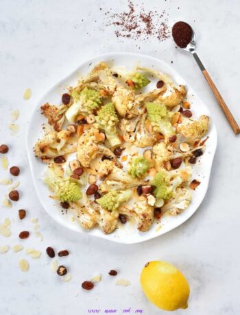 Pieczony kalafior z romanesco, rodzynkami i sosem sezamowo-cytrynowym roasted cauliflower with romanesco raisins and tahini-lemon sauce