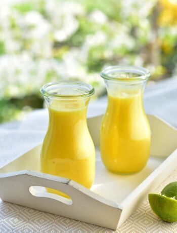 smoothie ananas-banan-limonka pineapple banana and lime smoothie