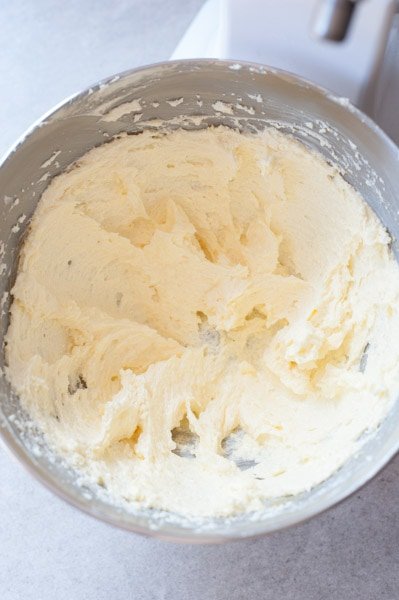 whisked sugar, butter and eggs in a mixer bowl