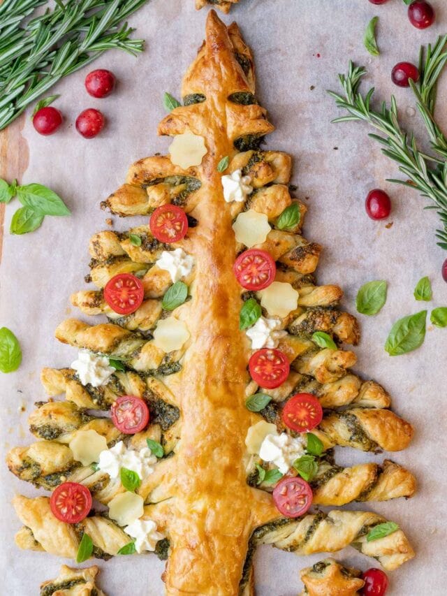 Puff Pastry Christmas Tree - Everyday Delicious